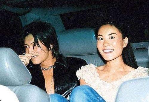 娱乐圈丑事吃瓜,揭秘明星背后的惊人真相